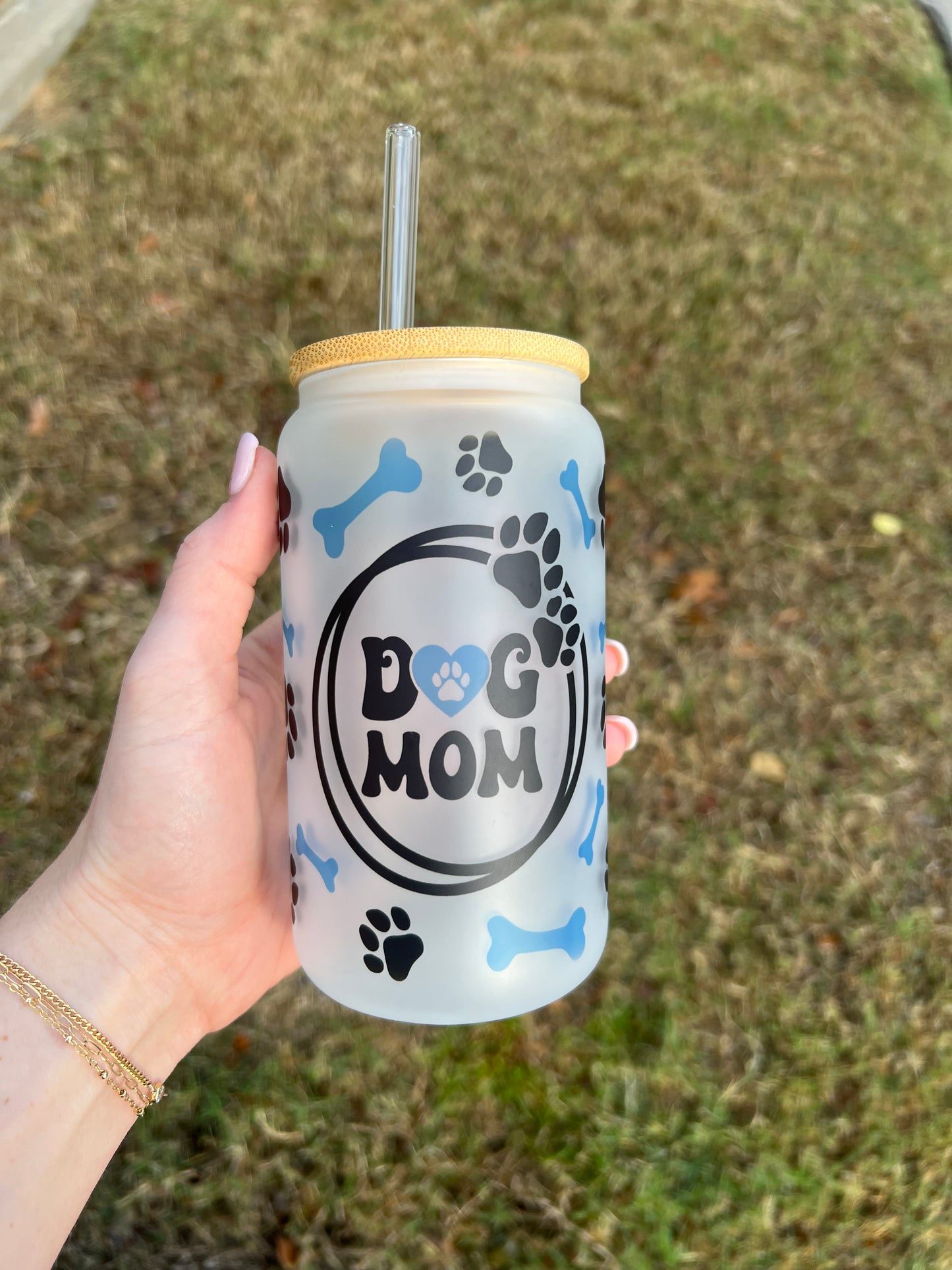 Dog Mom Frosted Soda Can Glass