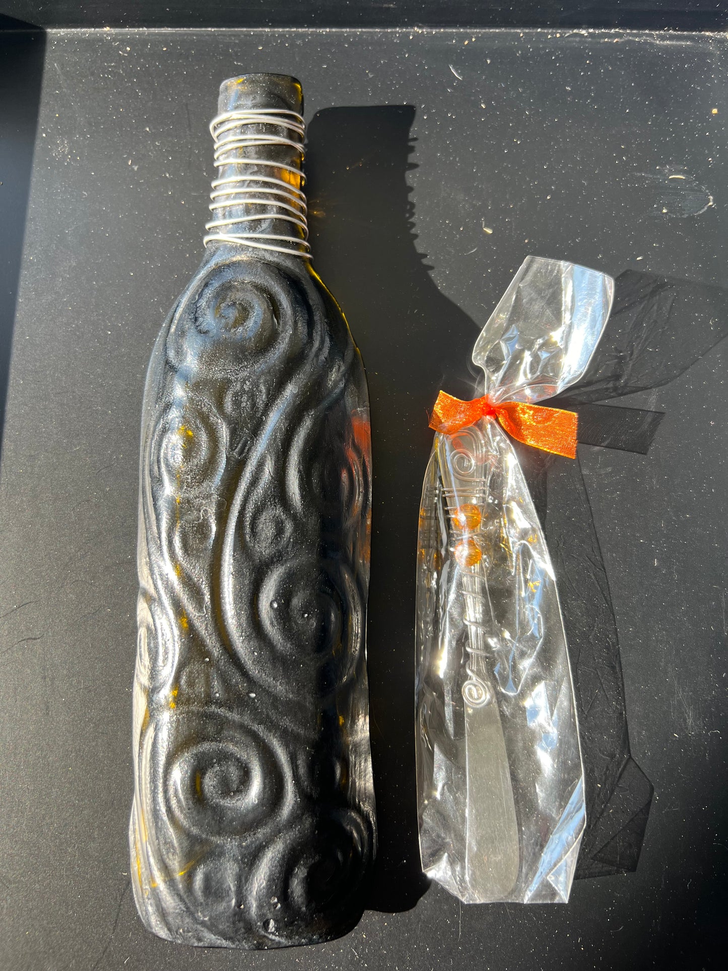 Swirl Scoop Melted Bottle-Orange