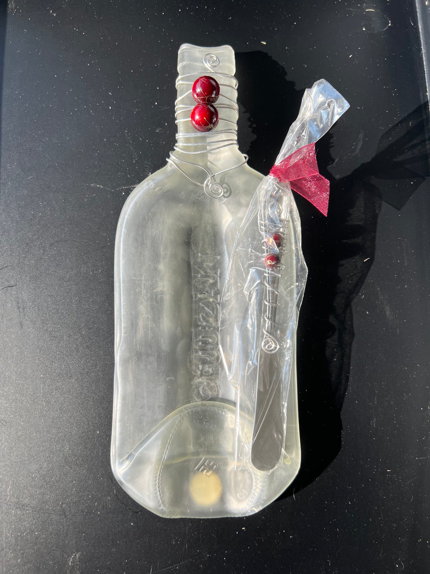 Cruzan Scooped Melted Bottle- Red