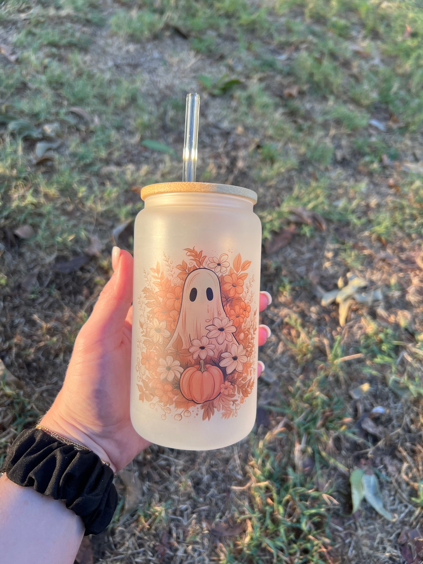 Floral Ghost Frosted Soda Can Glass